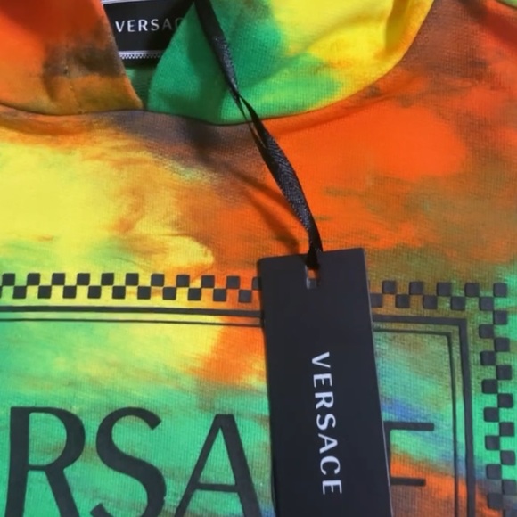💯 %❤️authentic ❤️versace❤️hoody’s swearte multicolor brand new he used 2/3 time - Picture 5 of 14